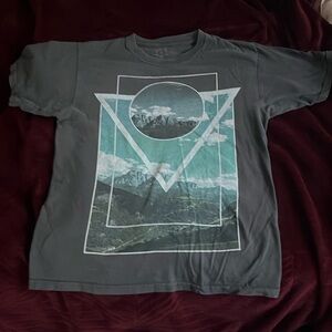 🔥 Men’s Graphic Tee🔥